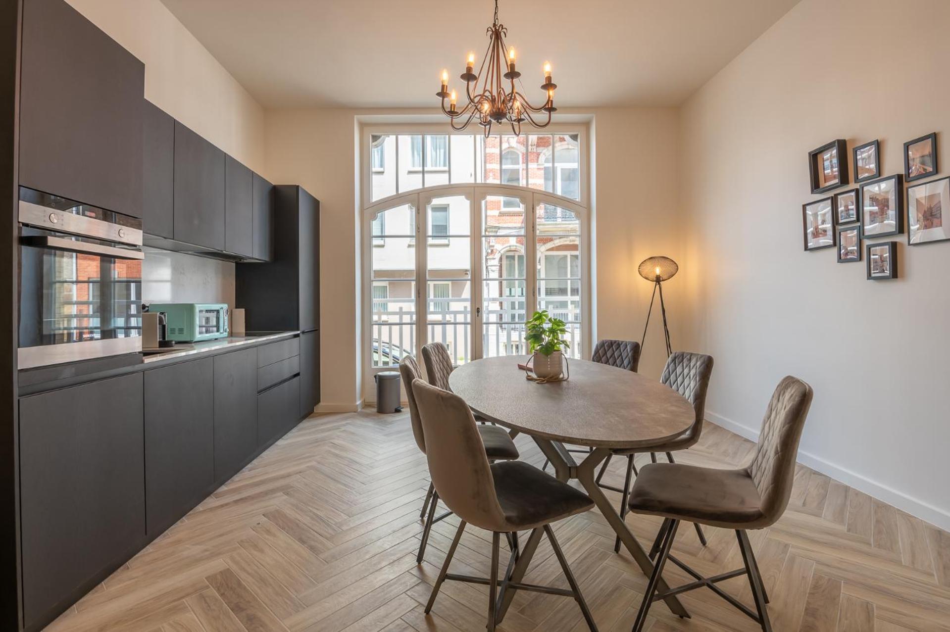Beautiful Renovated Apartment In An Authentic Building Ostend Luaran gambar